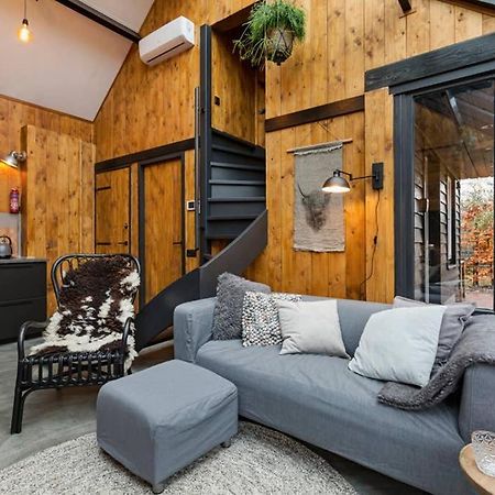 Uniek Houten Huis Nabij Bos En Plassen Hollandsche Rading ภายนอก รูปภาพ